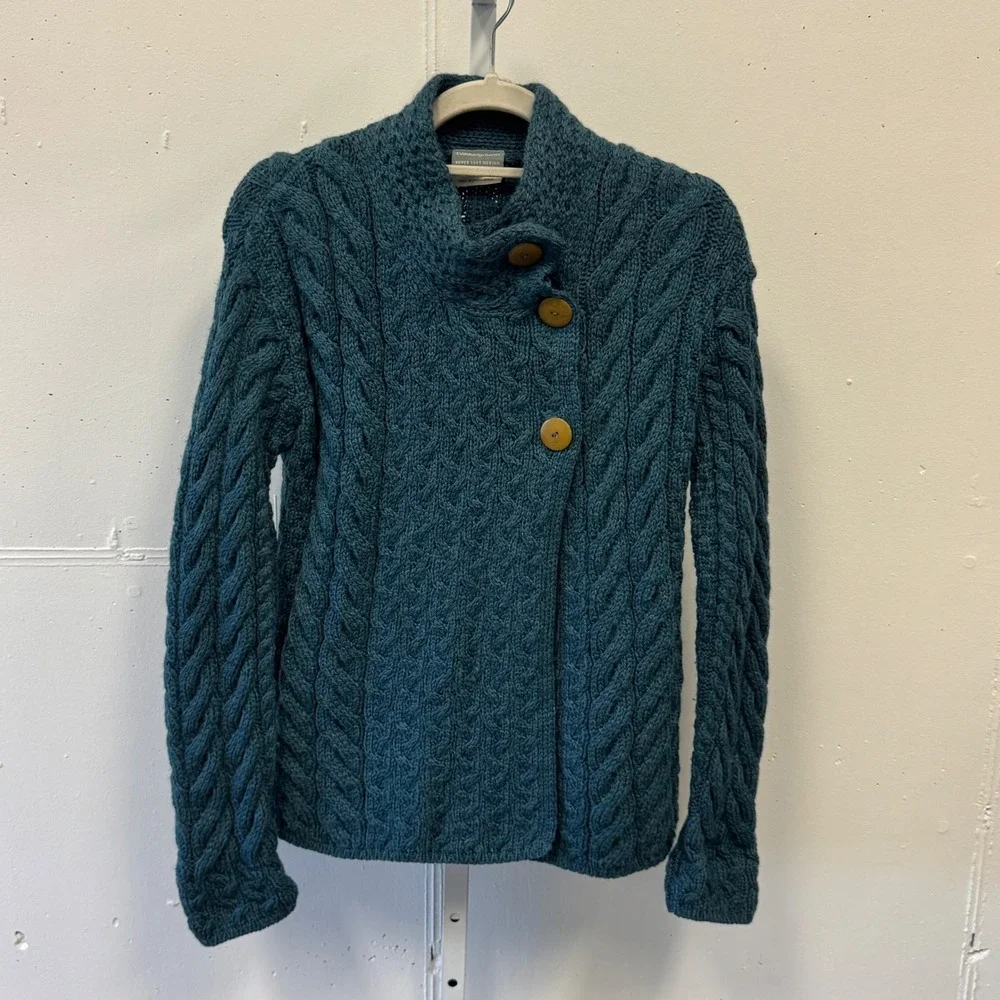 Carraig Donn Irish Merino Wool Cable Knit Cardigan Teal Blue XS Made in Ireland